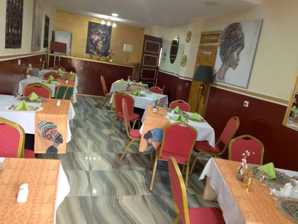 Hotel Restaurant Constellation Tchang Zewnętrze zdjęcie